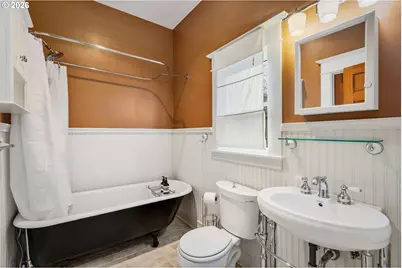 2624 SE Clinton St, Portland, OR 97202 - Photo 23