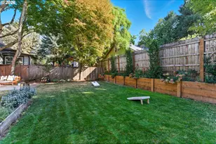 2624 SE Clinton St, Portland, OR 97202 - Photo 37