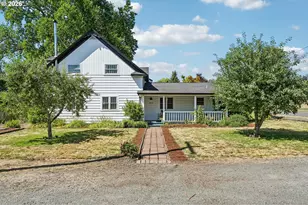 819 Sierra Vista Dr, Newberg, OR 97132 - Photo 47