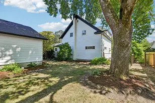 819 Sierra Vista Dr, Newberg, OR 97132 - Photo 31