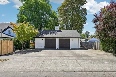 819 Sierra Vista Dr, Newberg, OR 97132 - Photo 31