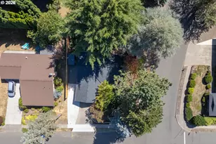12790 SW Katherine St, Portland, OR 97223 - Photo 23