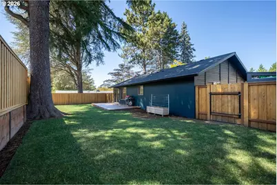 12790 SW Katherine St, Portland, OR 97223 - Photo 19