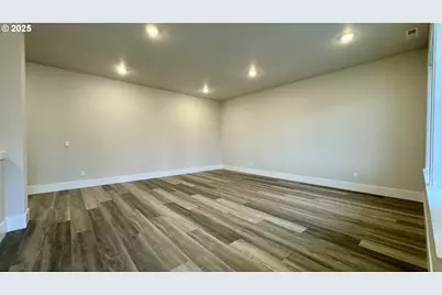 11751 SW Hayrick Ter, Beaverton, OR 97007 - Photo 11