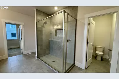 11751 SW Hayrick Ter, Beaverton, OR 97007 - Photo 25