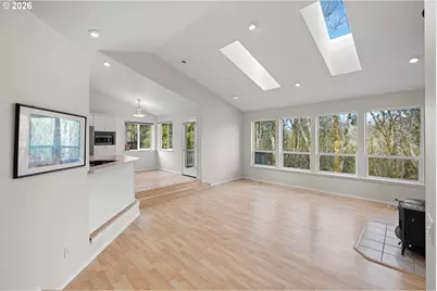 18029 Chickaree Dr, Oregon City, OR 97045 - Photo 7