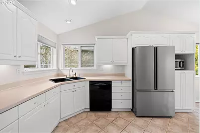 18029 Chickaree Dr, Oregon City, OR 97045 - Photo 19