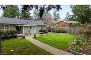 2555 NW Squire Pl, Albany, OR 97321 - Photo 33