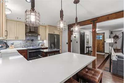 2555 NW Squire Pl, Albany, OR 97321 - Photo 13