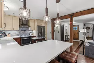 2555 NW Squire Pl, Albany, OR 97321 - Photo 13