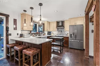 2555 NW Squire Pl, Albany, OR 97321 - Photo 15