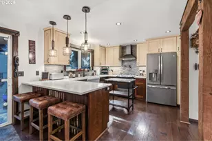 2555 NW Squire Pl, Albany, OR 97321 - Photo 15