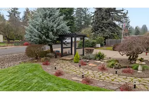 2555 NW Squire Pl, Albany, OR 97321 - Photo 7
