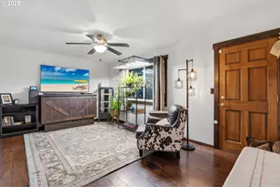 2555 NW Squire Pl, Albany, OR 97321 - Photo 19