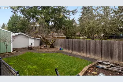 2555 NW Squire Pl, Albany, OR 97321 - Photo 35