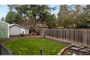 2555 NW Squire Pl, Albany, OR 97321 - Photo 35