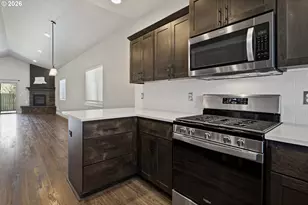 2967 NE Marea Dr, Bend, OR 97701 - Photo 5