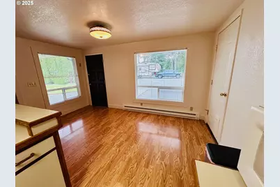 2623 Sandra Ave, Centralia, WA 98531 - Photo 9