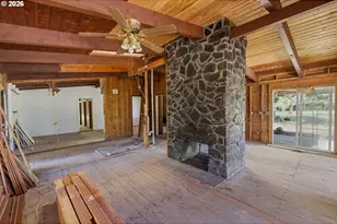 94915 Turnbow Ln, Junction City, OR 97448 - Photo 11