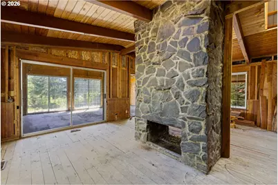 94915 Turnbow Ln, Junction City, OR 97448 - Photo 9