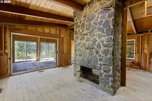 94915 Turnbow Ln, Junction City, OR 97448 - Photo 9
