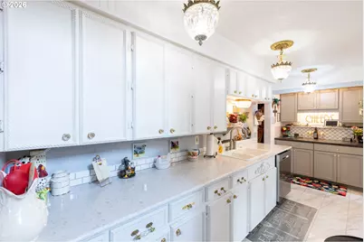 620 Davis St, Wasco, OR 97065 - Photo 25