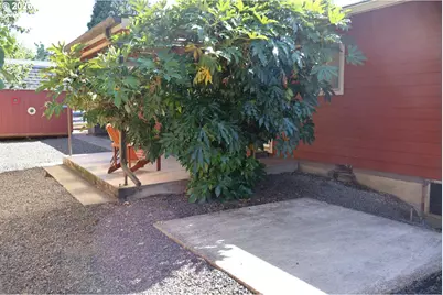 3030 NE Newby St, McMinnville, OR 97128 - Photo 25