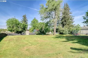 2611 SE 153rd Ave, Portland, OR 97236 - Photo 33