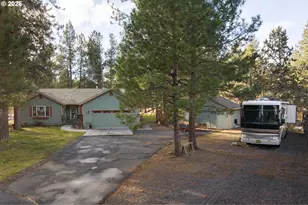 69341 Silver Spur, Sisters, OR 97759 - Photo 15