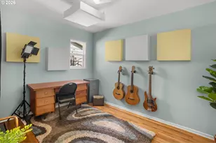 9945 N Lombard St, Portland, OR 97203 - Photo 15