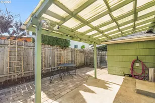 9945 N Lombard St, Portland, OR 97203 - Photo 19