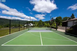 33723 Van Duyn Rd, Eugene, OR 97408 - Photo 13