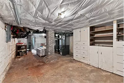 923 NE 155th Ave, Portland, OR 97230 - Photo 29