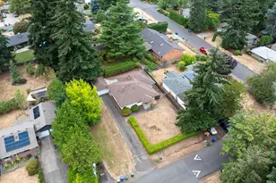 923 NE 155th Ave, Portland, OR 97230 - Photo 33