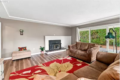 923 NE 155th Ave, Portland, OR 97230 - Photo 17