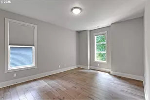 3127 SW Champlain Dr, Portland, OR 97205 - Photo 21