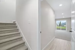 4668 SE 2nd St, Gresham, OR 97080 - Photo 5