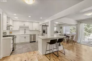 1731 Conifer Dr, Lake Oswego, OR 97034 - Photo 9