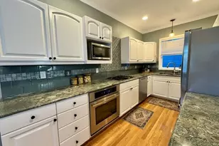 3530 S Corbett Ave, Portland, OR 97239 - Photo 15