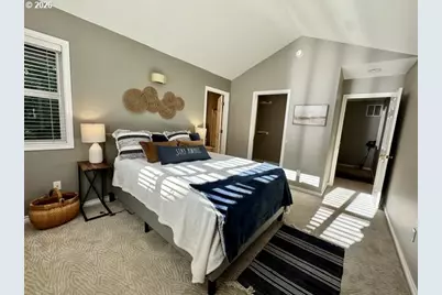 3530 S Corbett Ave, Portland, OR 97239 - Photo 13