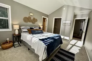 3530 S Corbett Ave, Portland, OR 97239 - Photo 13