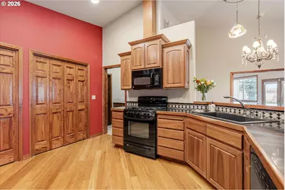 3850 Indiana Ave, Baker City, OR 97814 - Photo 11