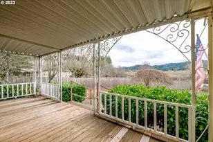 24333 Vaughn Rd, Veneta, OR 97487 - Photo 3