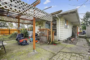 4715 SE 94th Ave, Portland, OR 97266 - Photo 35