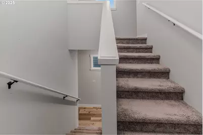 293 E Wayno Way, Newberg, OR 97132 - Photo 15