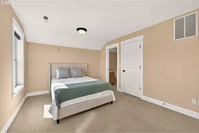 1760 NW Francis Dr, McMinnville, OR 97128 - Photo 33