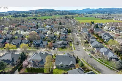 1760 NW Francis Dr, McMinnville, OR 97128 - Photo 43