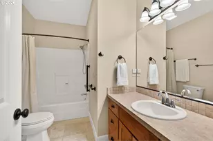 1760 NW Francis Dr, McMinnville, OR 97128 - Photo 31