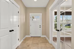 1760 NW Francis Dr, McMinnville, OR 97128 - Photo 9