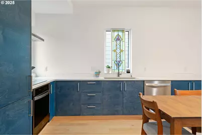 620 NE 61st Pl, Portland, OR 97213 - Photo 7